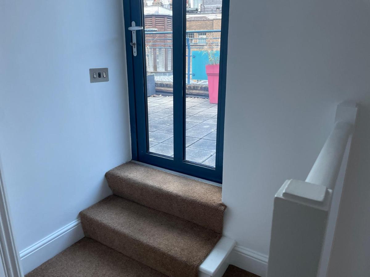1 Bed With Roof Terrace Appartement
